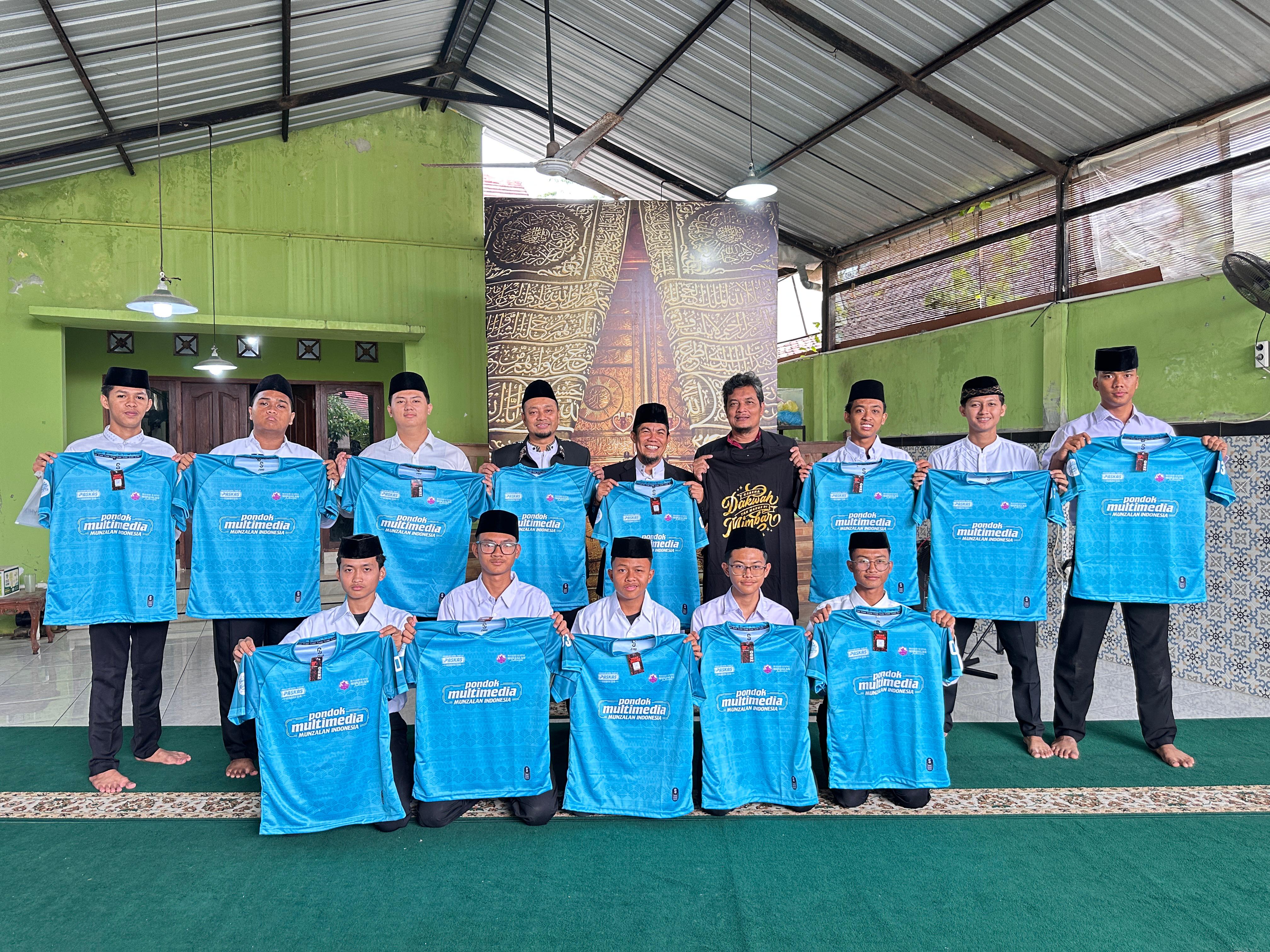 Foto bersama santri Angkatan 3 PMMI