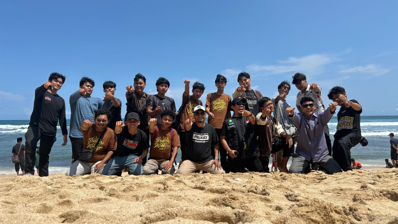 Santri bersama Paskas Bahagia