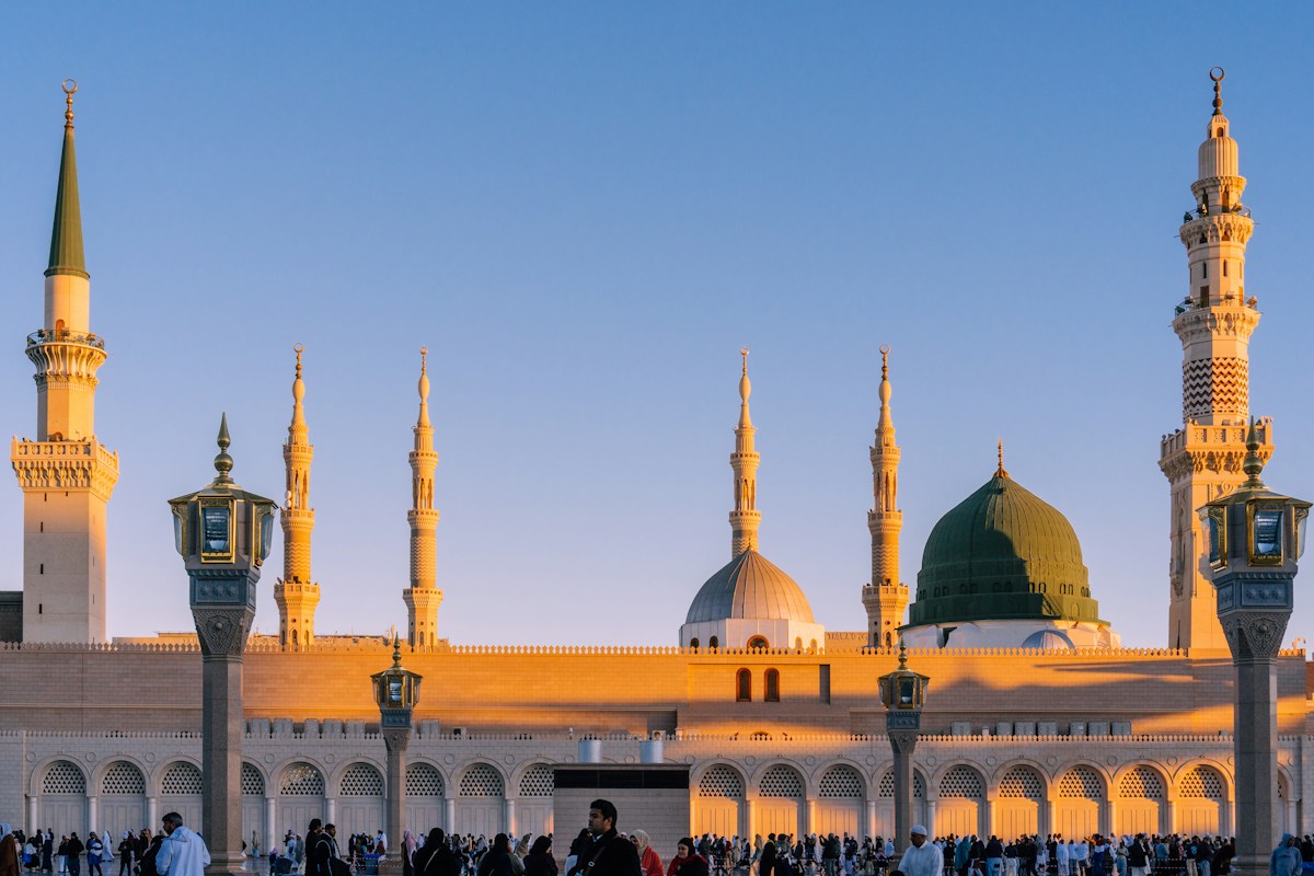 Fondasi Iman & Karakter Disiplin